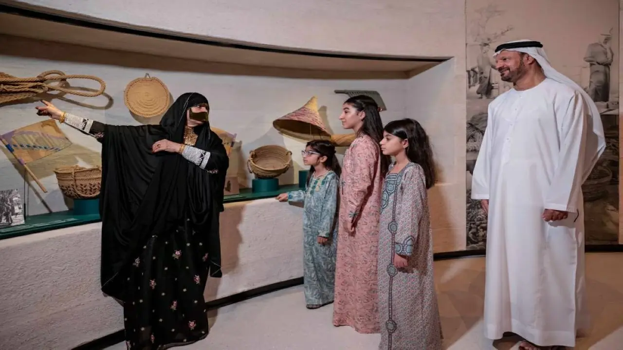 ما الذي يقدمه السنع الإماراتي لزوار متحف زايد هذا الصيف؟